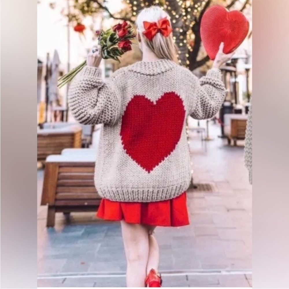 **SALE**Chicwish Key To My Heart Hand Knit Gray Chunky Cardigan